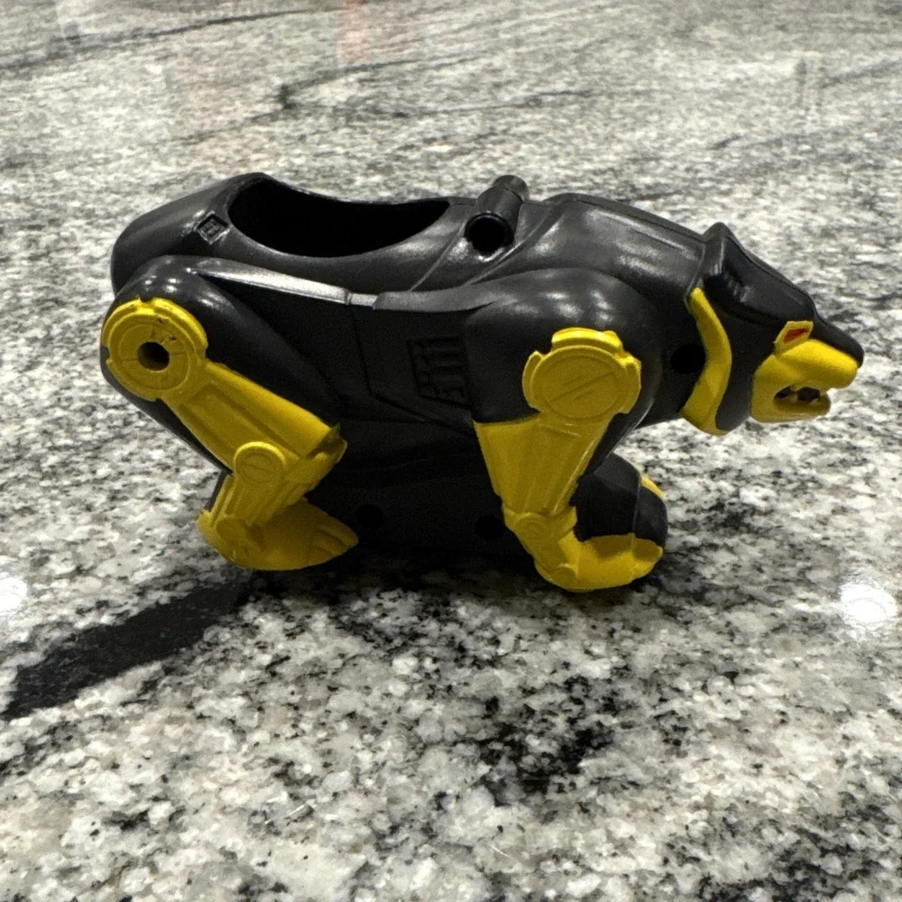 McDonalds Mighty Morphin Power Ranger Happy Meal Toy Yellow Bear Ninjazord‎